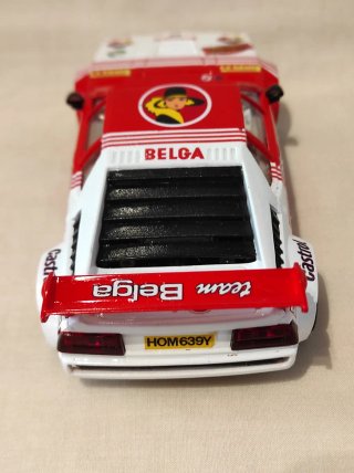 BMW M1 "BELGA" MARCA SCALEXTRIC CON CHASIS 3D