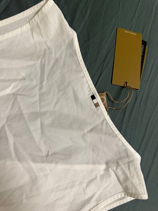 Vestido BOSS blanco talla S. NUEVO CON ETIQUETA.