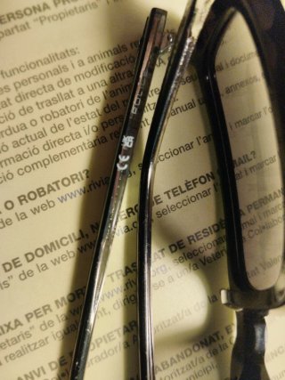 Gafas de sol Police negras.