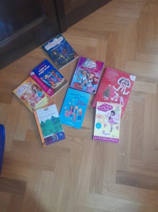 Libros. Literatura infantil y juvenil