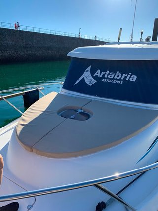 Barco Artabria 650