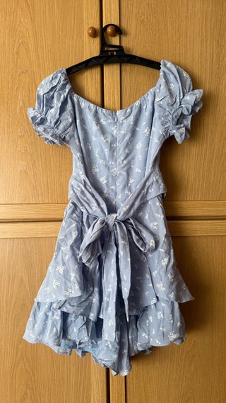 Vestido volantes flores azul