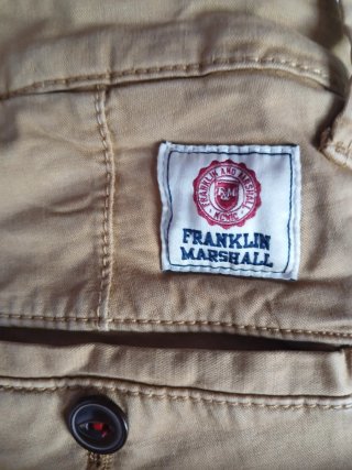 Pantalón corto hombre beige