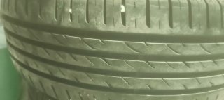 Neumático 215/60/16