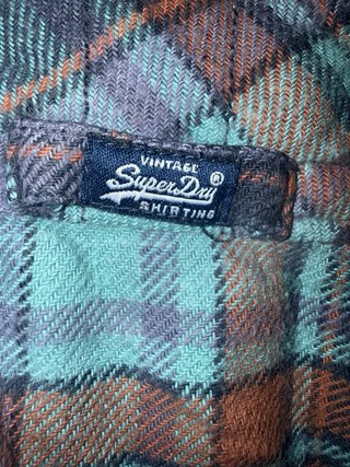 Camisa Superdry cuadros gruesa Talla L