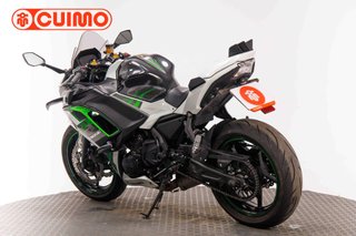 KAWASAKI NINJA 650