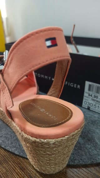 Cuñas Tommy Hilfiger Talla 38 Coral