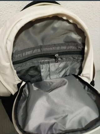 Mochila The North Face Groundwork Blanca y Negra