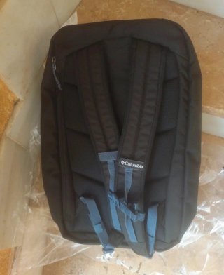 Mochila Columbia 32L Negra y Azul