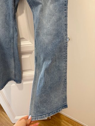 Vaqueros H&M acampanados