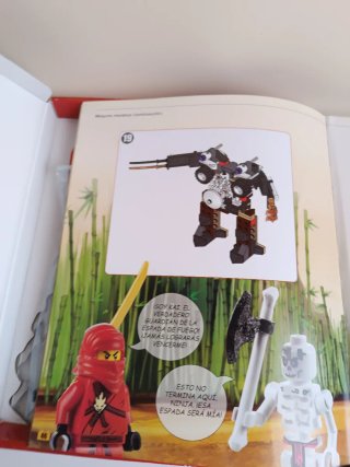 LEGO Ninjago Brickmaster: 140+ Piezas