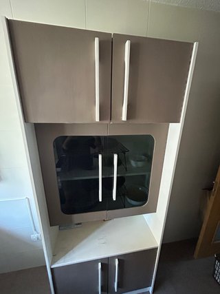 Armadio da cucina bianco e marrone a prezzo imbattibile