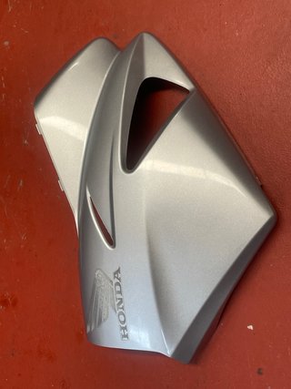 Carenado derecho Honda CBF600S 2006