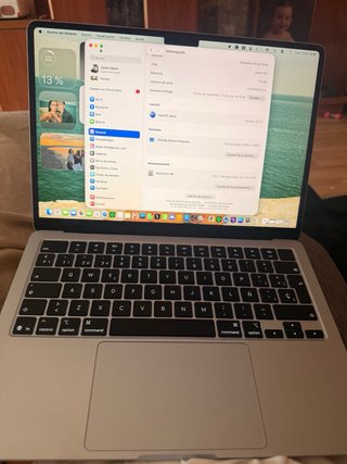 MacBook Air M4 13.6 2025 azzurro chiaro *DA VENDERE ORA*
