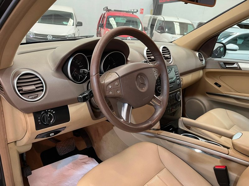 Mercedes-Benz Clase M ML 280 CDI 2008, foto 2