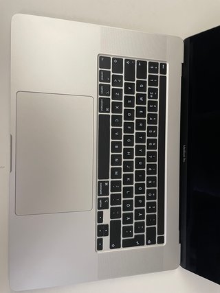 MacBook Pro 16 2019 i7 16GB 512GB (114 ciclos)