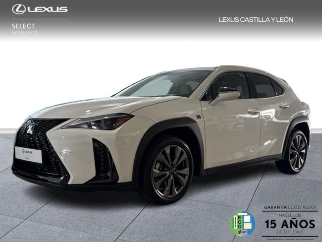 Lexus UX 2025