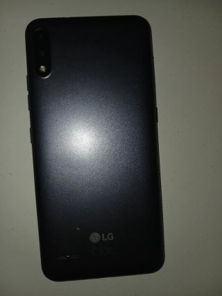 LG K22 Nero