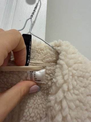 Abrigo borrego beige y marrón