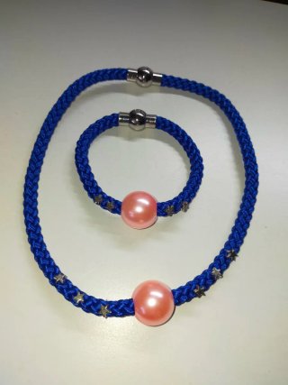 Conjunto collar y pulsera cordón azul