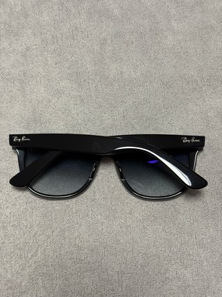 Gafas de Sol Ray-Ban Wayfarer Black/Gradient Grey