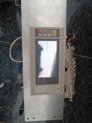 Controlador Omron SYSMAC C20H Regalo la pantalla