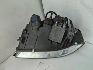 Faro Xenon Derecho Audi A6 2005
