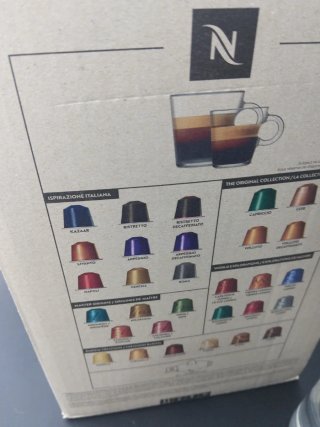 Cafetera Nespresso DeLonghi