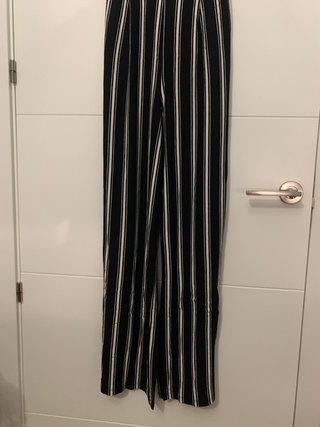 Mono Bershka rayas verticales