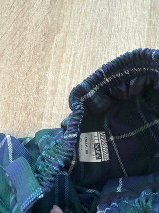 Pantalón niño talla 8 Trinity College