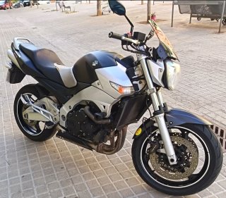Suzuki GSR 600 2007 - 53.000 km - Etiqueta C