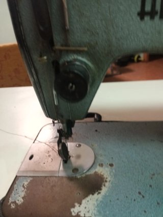 Máquina de coser industrial Alfa 157