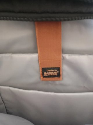 Mochila portátil negra