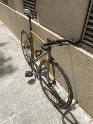 Bicicleta Fixie Color Beige/Dorado