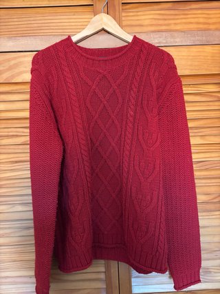 Suéter Rojo Tejido Trenzado