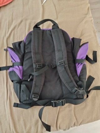 Mochila The North Face Wasatch morado negro