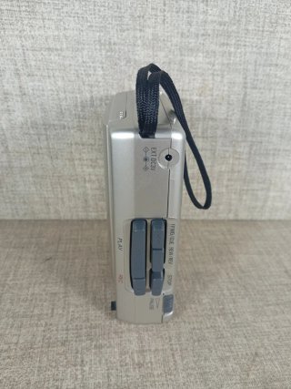 Grabadora Cassette Sanyo M-1110C Compacta