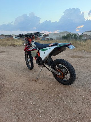 KTM 350 EXC-F Enduro Moto