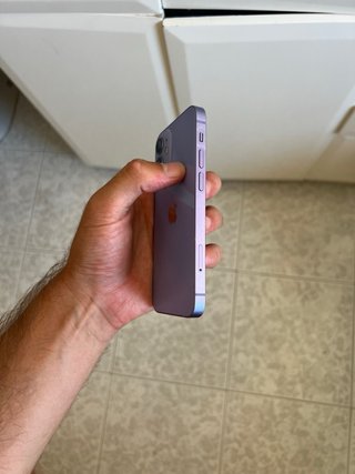 iPhone 12 mini Lila
