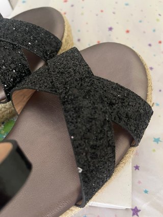 Sandalias Festissimo negras con brillos Talla 38