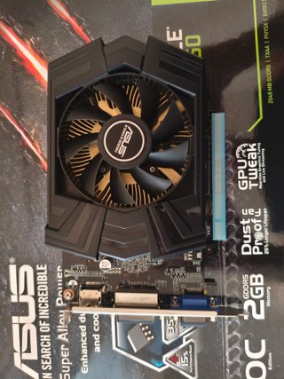 Tarjeta Gráfica Asus GTX 750 2GB