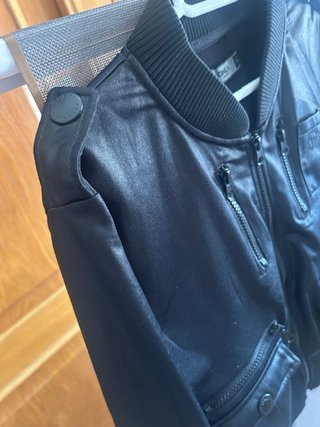 Chaqueta bomber Only negra mujer