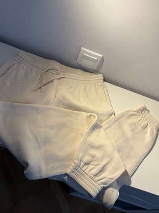 Pantalón de chándal beige