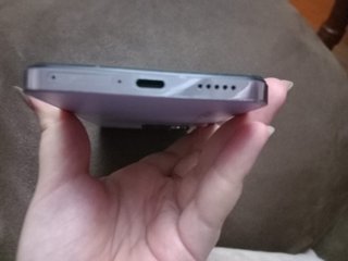 Vivo V40 SE 5G 256GB + auricolari + custodia