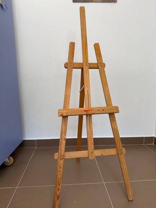 Caballete de madera para pintar de niño