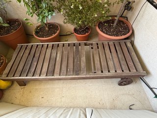 Amaca da giardino in legno Ikea con cuscini