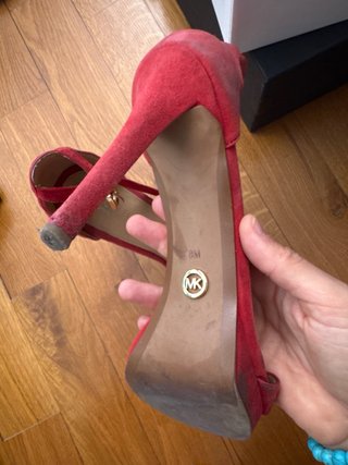 Tacones Michael Kors Rojos