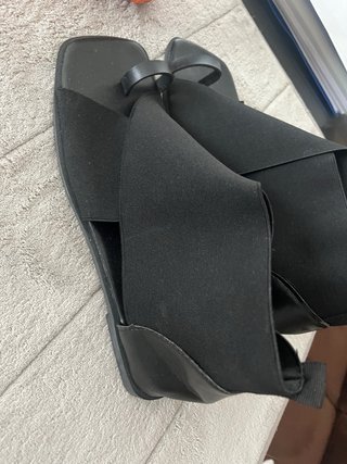 Sandalias Negras Cuadradas