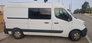 Nissan Interstar 2023 32.000km golpe techo