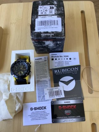 Reloj Casio G-SHOCK GA-2000-1A9ER